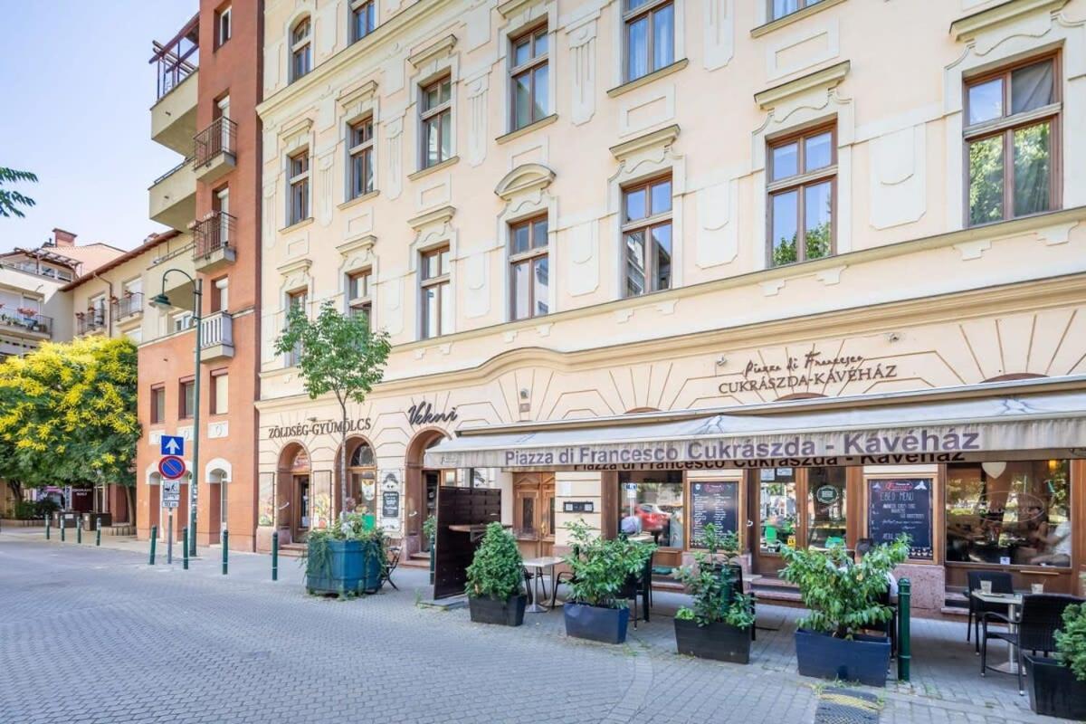 Sunny Balcony - Cute And Cozy Apartment Budapesta Exterior foto